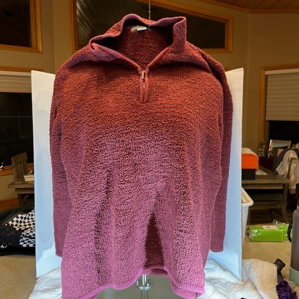 NWOT natural reflection 2X burgundy fuzzy pullover
